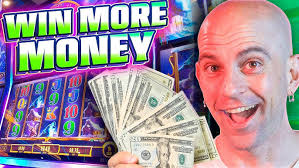 Nmax4D Slot vs Other Slots: What Makes It Stand Out?